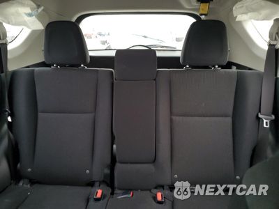 Zdjęcie 10 z 15 samochodu: 2018 TOYOTA RAV4 LE VIN:JTMBFREV1JJ207220 - miniatura