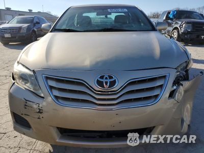 Piąte zdjęcie samochodu w środku: 2011 TOYOTA CAMRY BASE VIN:4T1BF3EK2BU608368 - miniatura