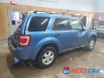 Trzecie zdjęcie samochodu z tyłu: 2009 FORD ESCAPE XLT VIN:1FMCU03709KC65881 - miniatura
