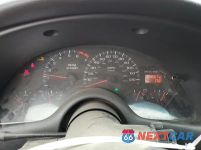 Zdjęcie 9 z 13 samochodu: 2001 CHEVROLET CAMARO VIN:2G1FP32K912141776 - miniatura