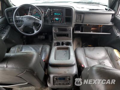 Zdjęcie 8 z 15 samochodu: 2003 CHEVROLET AVALANCHE K1500 VIN:3GNEK13T93G277572 - miniatura
