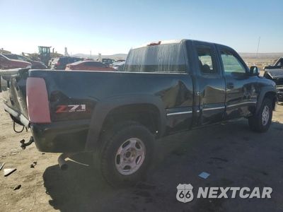 Trzecie zdjęcie samochodu z tyłu: 2002 CHEVROLET SILVERADO VIN:2GCEK19T021323359 - miniatura