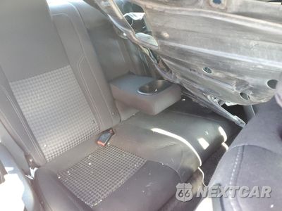 Zdjęcie 10 z 15 samochodu: 2017 DODGE CHALLENGER SXT VIN:2C3CDZAG2HH501548 - miniatura