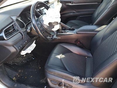 Zdjęcie 7 z 14 samochodu: 2019 TOYOTA CAMRY L VIN:4T1B11HK9KU166123 - miniatura