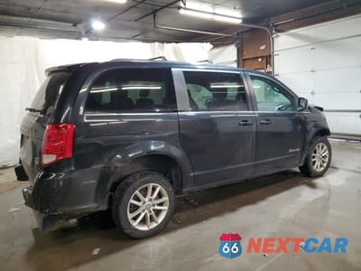 Trzecie zdjęcie samochodu z tyłu: 2018 DODGE GRAND CARAVAN SXT VIN:2C4RDGCG3JR248683 - miniatura