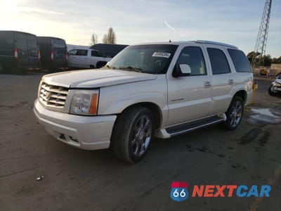 2002 CADILLAC ESCALADE LUXURY 1GYEC63T12R147085 - główne zdjęcie licytacji z USA - miniatura