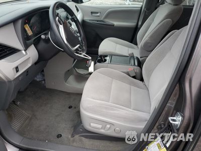Zdjęcie 7 z 16 samochodu: 2016 TOYOTA SIENNA LE VIN:5TDKK3DC6GS755699 - miniatura