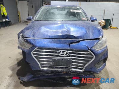 Piąte zdjęcie samochodu w środku: 2019 HYUNDAI ACCENT SE VIN:3KPC24A33KE052403 - miniatura