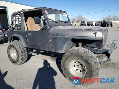 Czwarte zdjęcie samochodu z boku: 1993 JEEP WRANGLER / YJ S VIN:1J4FY19P0PP233347 - miniatura