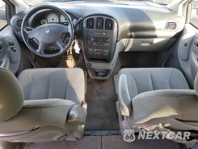 Zdjęcie 8 z 15 samochodu: 2005 DODGE GRAND CARAVAN SXT VIN:2D4GP44L55R404403 - miniatura