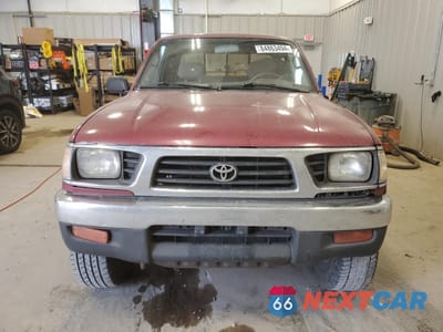 Piąte zdjęcie samochodu w środku: 1996 TOYOTA TACOMA XTRACAB VIN:4TAWM72N4TZ206885 - miniatura