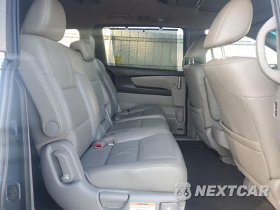 Zdjęcie 11 z 14 samochodu: 2011 HONDA ODYSSEY EXL VIN:5FNRL5H68BB104003 - miniatura