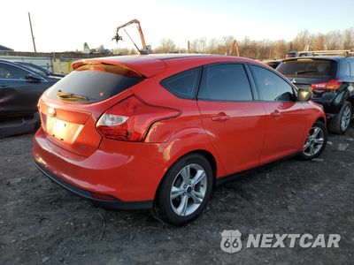 Trzecie zdjęcie samochodu z tyłu: 2014 FORD FOCUS SE VIN:1FADP3K20EL265252 - miniatura