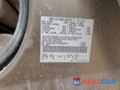 Zdjęcie 15 z 16 samochodu: 2000 FORD EXCURSION XLT VIN:1FMSU41F9YEE56225 - miniatura