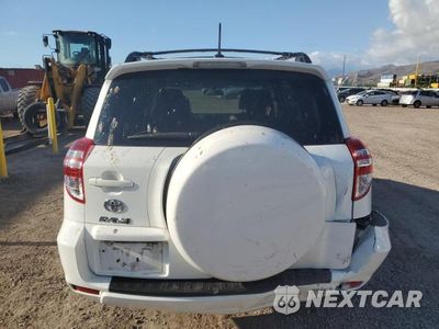 Zdjęcie 6 z 13 samochodu: 2012 TOYOTA RAV4 VIN:JTMZF4DV1CD033461 - miniatura