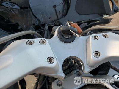 Zdjęcie 8 z 10 samochodu: 2012 BMW R1200 RT VIN:WB1044008CZW21494 - miniatura