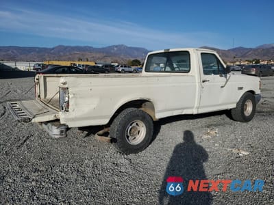 Trzecie zdjęcie samochodu z tyłu: 1991 FORD F150 VIN:1FTEF15Y6MPA43988 - miniatura