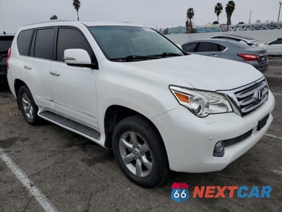 Czwarte zdjęcie samochodu z boku: 2011 LEXUS GX 460 PREMIUM VIN:JTJJM7FX0B5019608 - miniatura