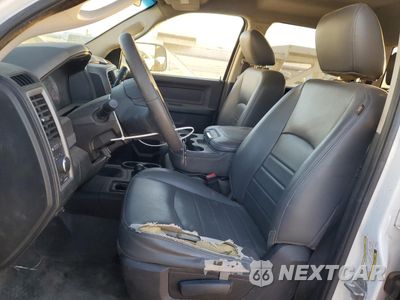 Zdjęcie 7 z 12 samochodu: 2014 RAM 2500 ST VIN:3C6TR5HT1EG213516 - miniatura