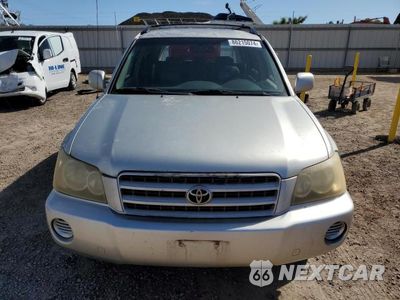 Piąte zdjęcie samochodu w środku: 2003 TOYOTA HIGHLANDER LIMITED VIN:JTEGF21A430097476 - miniatura