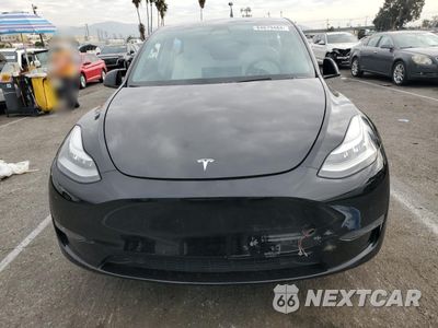 Piąte zdjęcie samochodu w środku: 2020 TESLA MODEL Y VIN:5YJYGDEE6LF051549 - miniatura