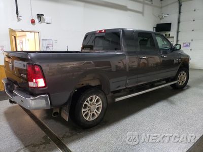 Trzecie zdjęcie samochodu z tyłu: 2015 RAM 2500 SLT VIN:3C6UR5ML9FG627641 - miniatura