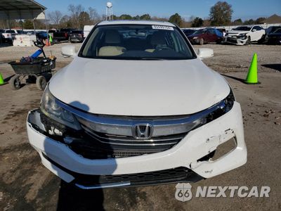 Piąte zdjęcie samochodu w środku: 2016 HONDA ACCORD EX VIN:1HGCR2F70GA087133 - miniatura