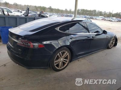 Trzecie zdjęcie samochodu z tyłu: 2015 TESLA MODEL S 85D VIN:5YJSA1H26FF094560 - miniatura