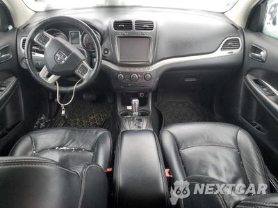 Zdjęcie 8 z 13 samochodu: 2017 DODGE JOURNEY CROSSROAD VIN:3C4PDDGG6HT575649 - miniatura