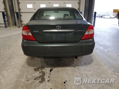 Zdjęcie 6 z 12 samochodu: 2003 TOYOTA CAMRY LE VIN:4T1BE32K83U182436 - miniatura
