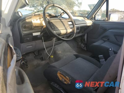 Zdjęcie 8 z 12 samochodu: 1994 FORD F150 VIN:1FTDF15R3RLB13689 - miniatura