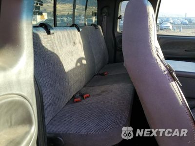 Zdjęcie 10 z 15 samochodu: 2001 DODGE RAM 2500 VIN:3B7KF23741G725979 - miniatura