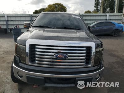 Piąte zdjęcie samochodu w środku: 2012 FORD F150 SUPERCREW VIN:1FTFW1EFXCKD02433 - miniatura