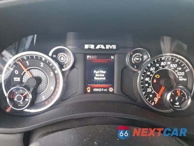 Zdjęcie 9 z 12 samochodu: 2024 RAM 3500 VIN:3C7WRTCL0RG113255 - miniatura