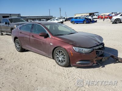 Czwarte zdjęcie samochodu z boku: 2018 BUICK REGAL PREFERRED VIN:W04GL6SX7J1160952 - miniatura