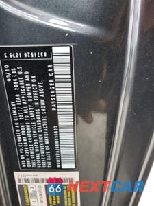 Zdjęcie 14 z 14 samochodu: 2011 VOLKSWAGEN GTI VIN:WVWEV7AJ9BW090823 - miniatura