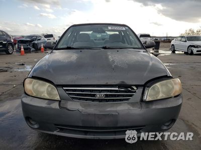 Piąte zdjęcie samochodu w środku: 2003 KIA SPECTRA BASE VIN:KNAFB121835264507 - miniatura