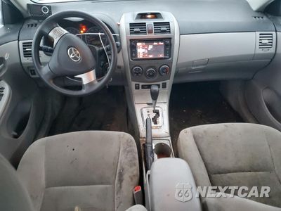 Zdjęcie 8 z 14 samochodu: 2013 TOYOTA COROLLA BASE VIN:2T1BU4EE5DC943148 - miniatura