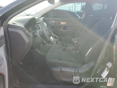Zdjęcie 7 z 13 samochodu: 2018 NISSAN ROGUE SPORT S VIN:JN1BJ1CPXJW103559 - miniatura