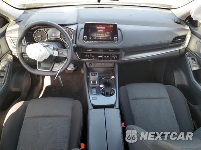 Zdjęcie 8 z 13 samochodu: 2025 NISSAN ROGUE SV VIN:5N1BT3BA2SC766686 - miniatura