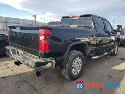 Trzecie zdjęcie samochodu z tyłu: 2020 CHEVROLET 2500 VIN:1GC4YNEY1LF139061 - miniatura