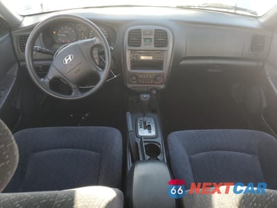 Zdjęcie 8 z 13 samochodu: 2003 HYUNDAI SONATA GL VIN:KMHWF25SX3A748134 - miniatura