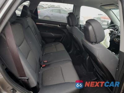 Zdjęcie 11 z 13 samochodu: 2013 KIA SORENTO LX VIN:5XYKT3A65DG382725 - miniatura