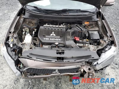 Zdjęcie 12 z 15 samochodu: 2013 MITSUBISHI OUTLANDER SE VIN:JA4JT3AX1DU605985 - miniatura