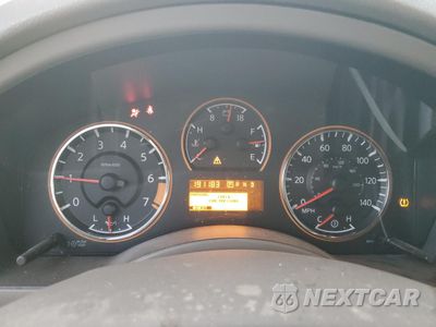 Zdjęcie 9 z 16 samochodu: 2011 NISSAN ARMADA PLATINUM VIN:5N1BA0NFXBN601159 - miniatura