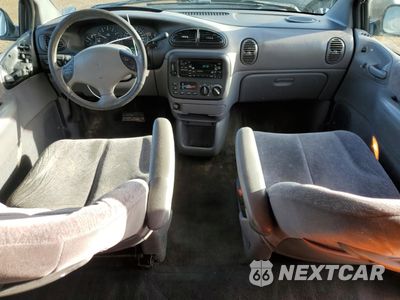 Zdjęcie 8 z 16 samochodu: 2000 DODGE GRAND CARAVAN SE VIN:1B4GP44R6YB663127 - miniatura