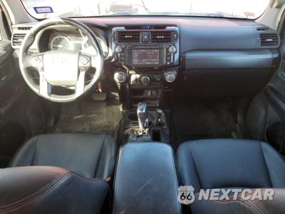 Zdjęcie 8 z 15 samochodu: 2015 TOYOTA 4RUNNER SR5 VIN:JTEBU5JR1F5234419 - miniatura