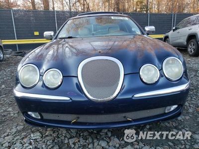 Piąte zdjęcie samochodu w środku: 2002 JAGUAR S-TYPE VIN:SAJDA01N82FM23371 - miniatura