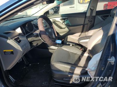 Zdjęcie 7 z 14 samochodu: 2014 HYUNDAI ELANTRA SE VIN:KMHDH4AH0EU135075 - miniatura