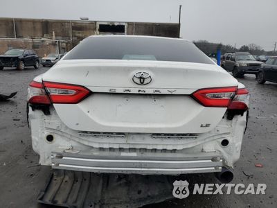 Zdjęcie 6 z 14 samochodu: 2018 TOYOTA CAMRY L VIN:4T1B11HK3JU548713 - miniatura
